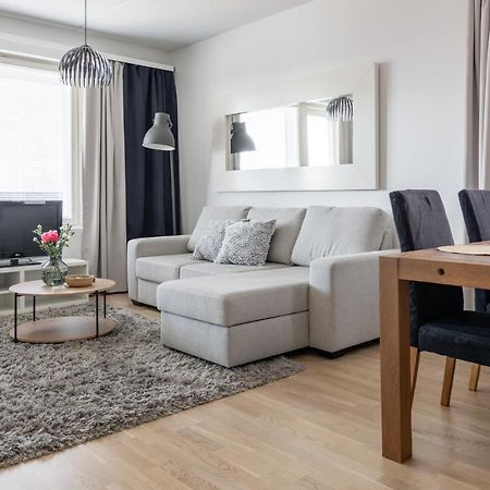 Arctic Railway City Suite โรวานิเอมิ ภายนอก รูปภาพ